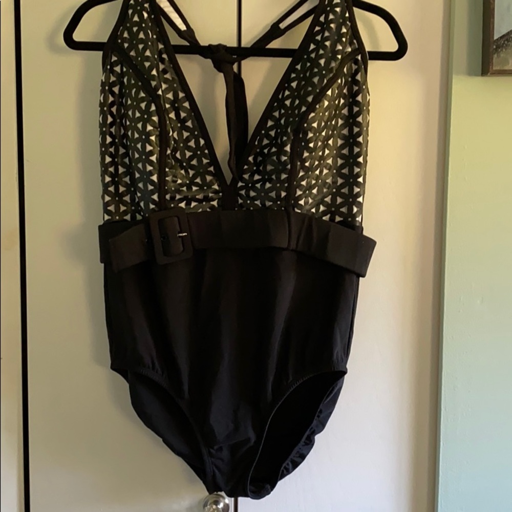 NWOT Sexy Venus Swimsuit